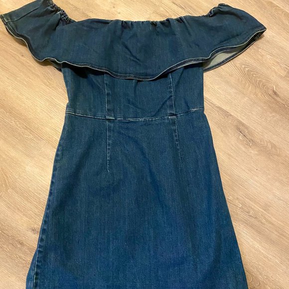 Kendall & Kylie Off-the-Shoulder Ruffle Mini Dress, Dark Rinse - Picture 3 of 4